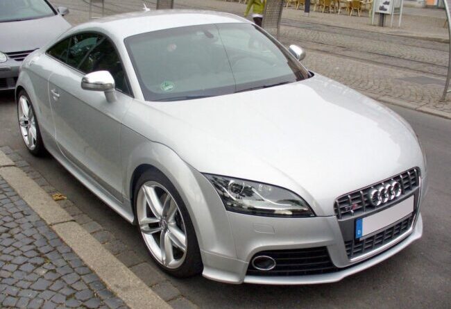 Audi TTS Coupé (2009-2017) – caja de fusibles