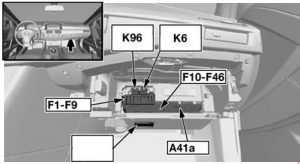 Diagrama de la caja de fusibles del salpicadero para BMW E60/E61.