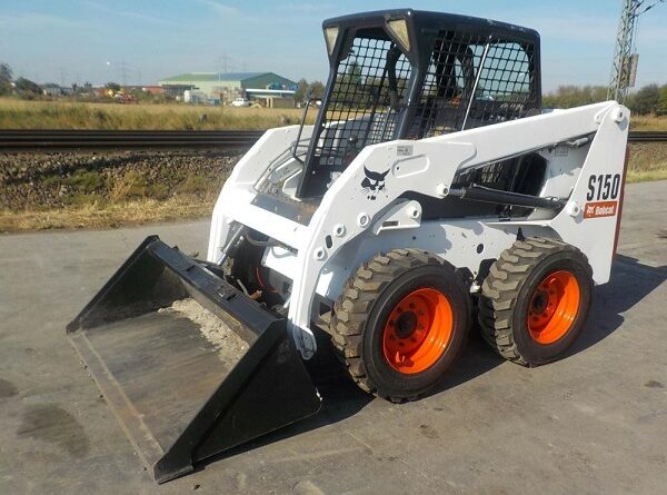 Bobcat S150 - Caja de fusibles