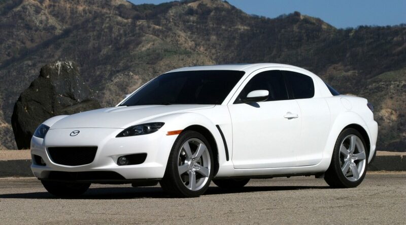 Mazda RX-8 (2003-2012) – caja de fusibles y relés