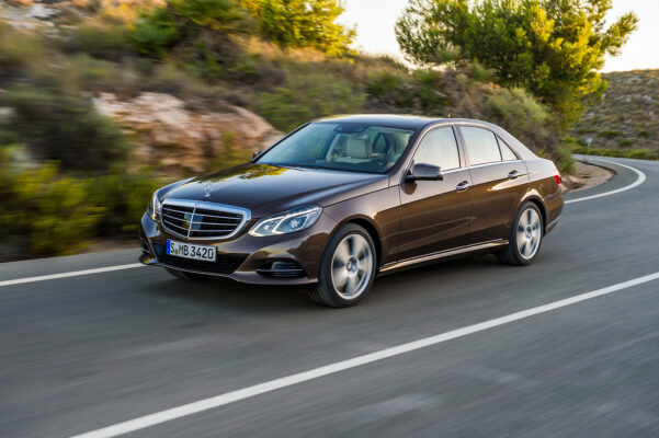 Mercedes-Benz Clase E W212 (2009-2016) – caja de fusibles