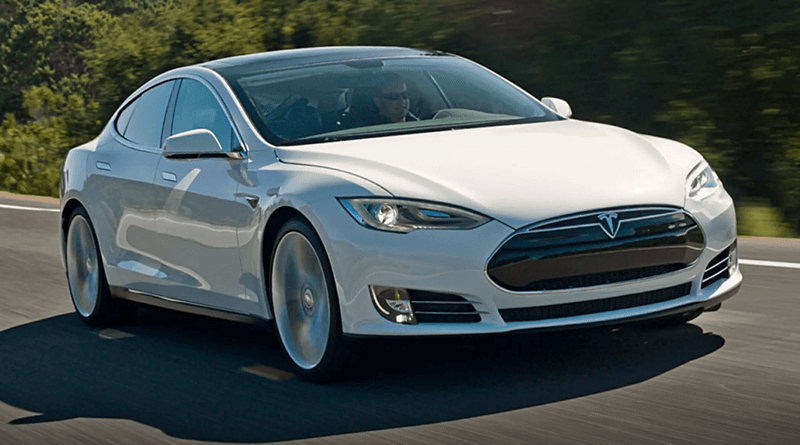 Tesla Model S (2014) (versión europea) – caja de fusibles