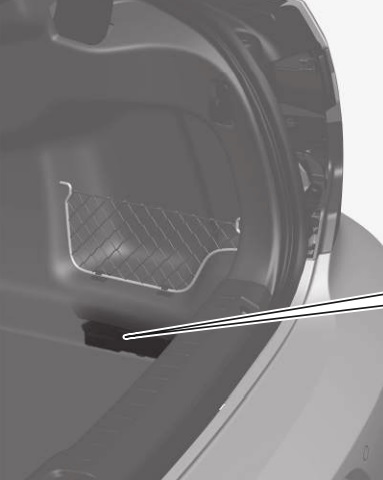 Ubicación de la caja de fusibles del encendedor en el maletero del Volvo V60.